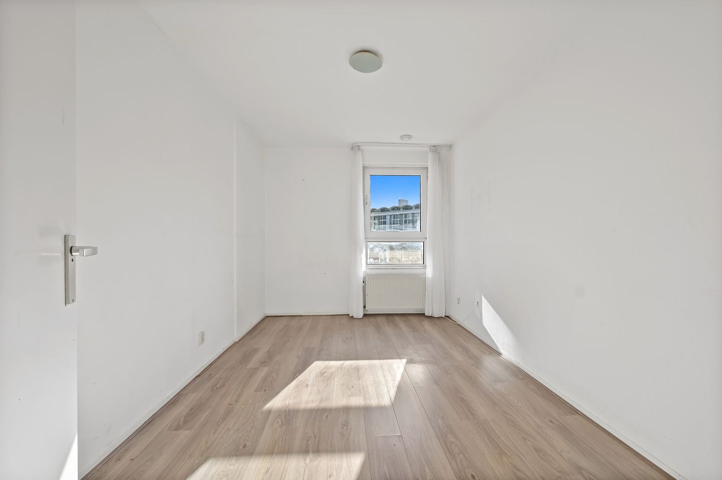 Foto 19 van Gevers Deynootweg 692