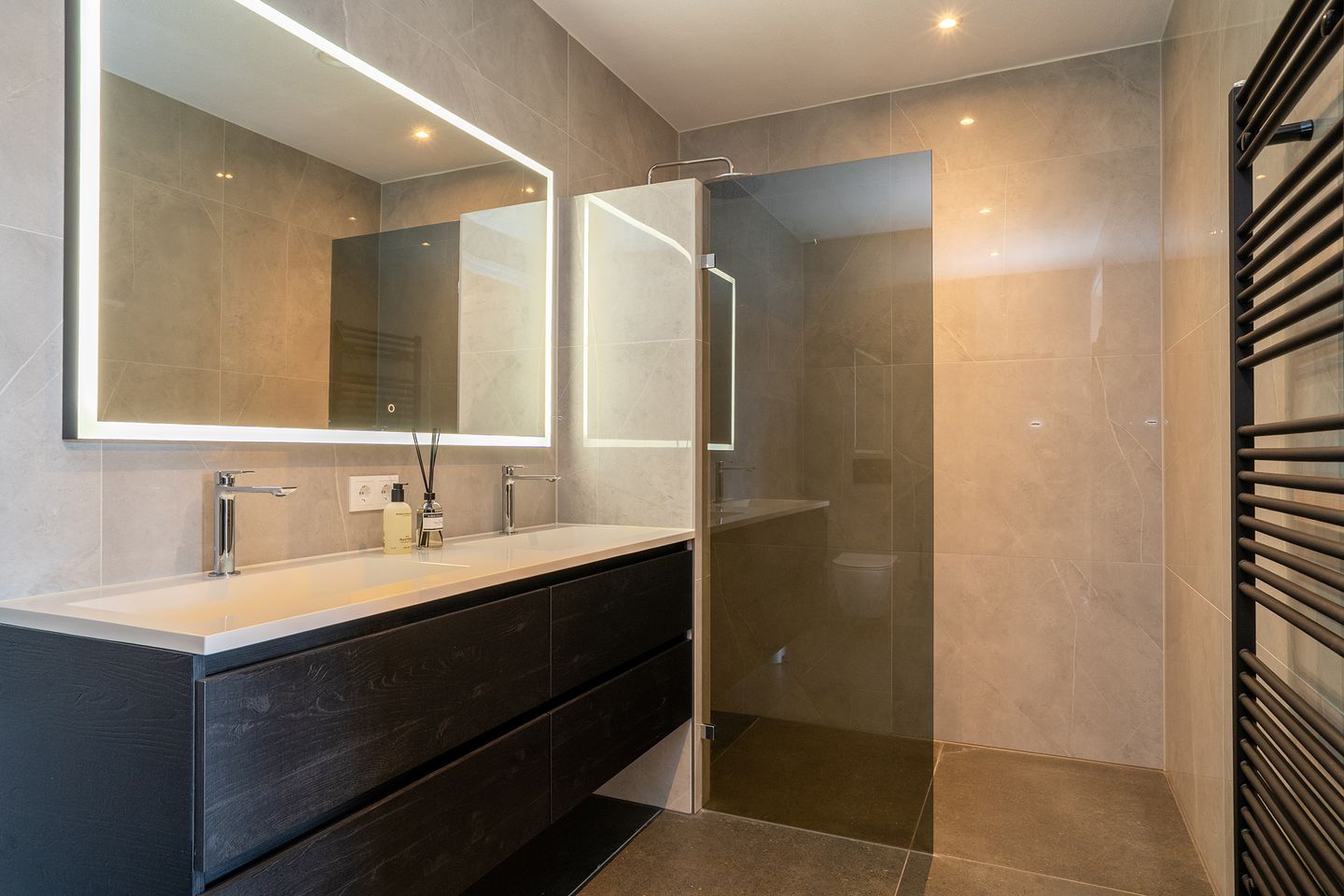 Foto 25 van Molenstraat 5-61