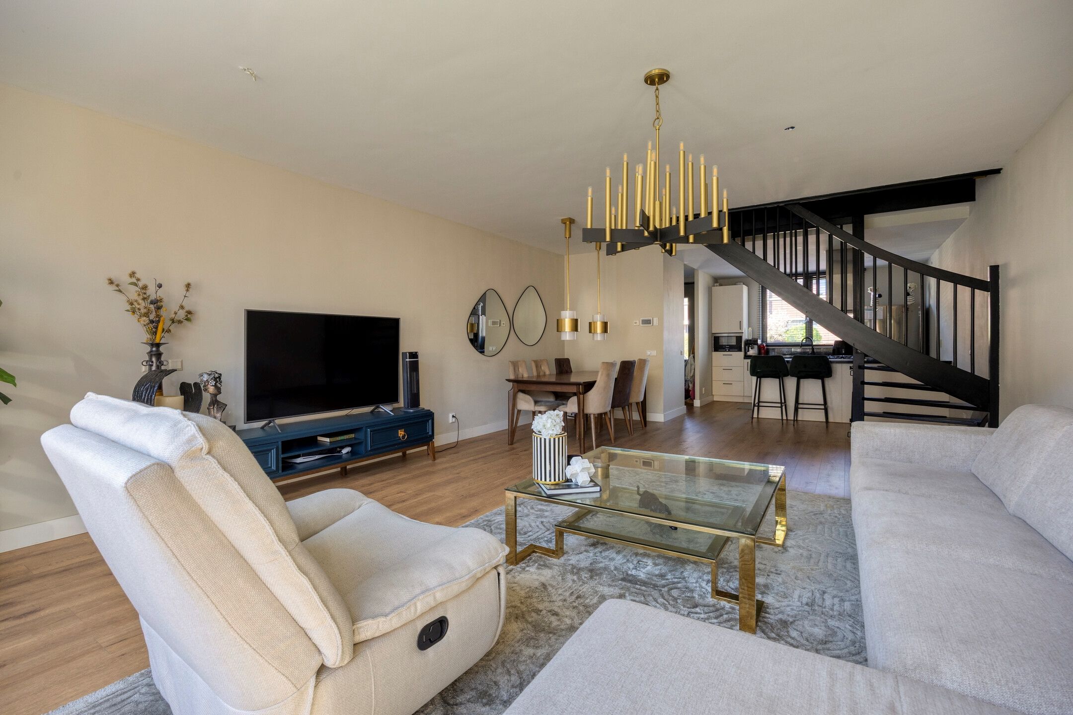 Foto 12 van Voormeerstraat 4