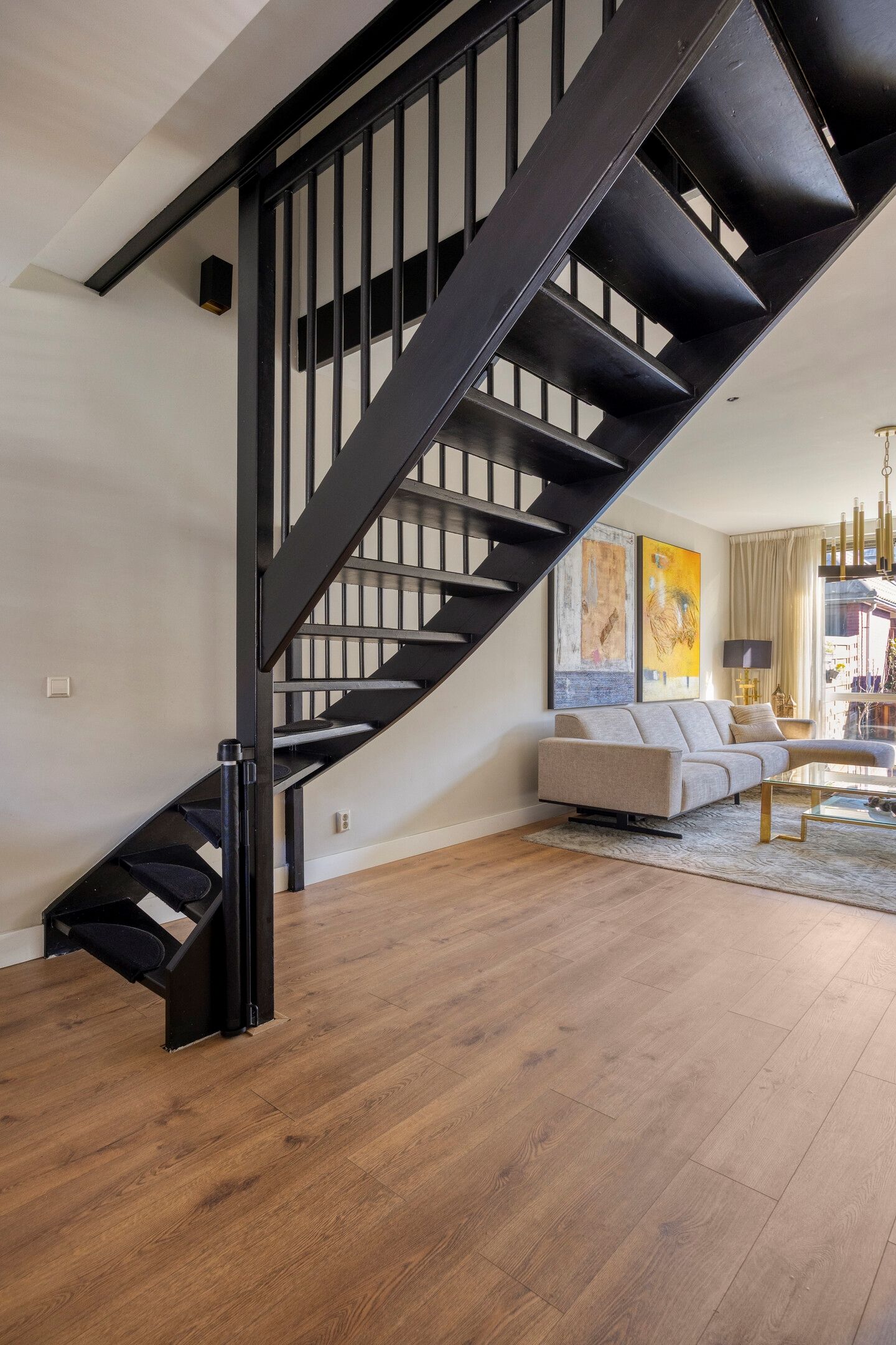 Foto 24 van Voormeerstraat 4