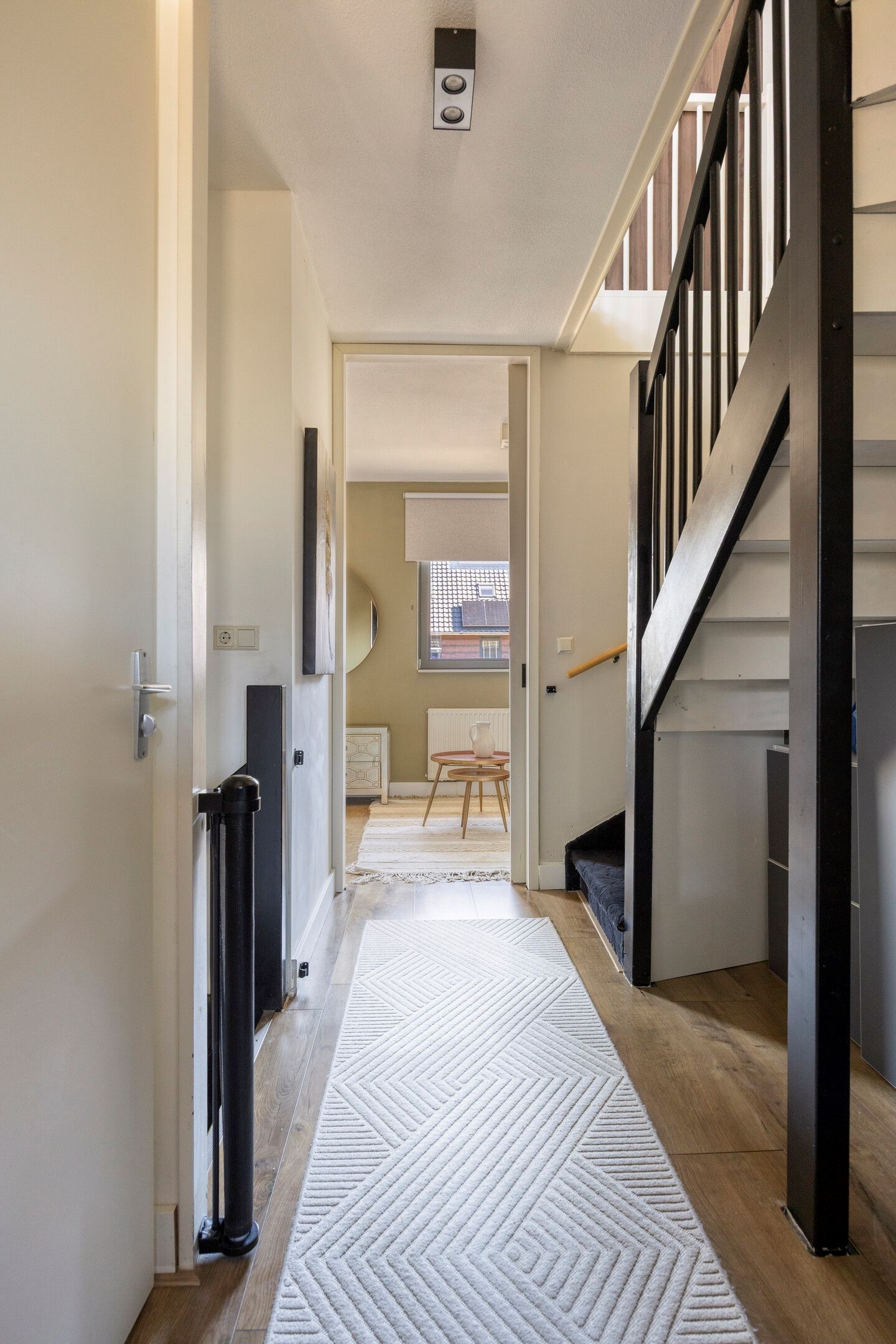 Foto 25 van Voormeerstraat 4