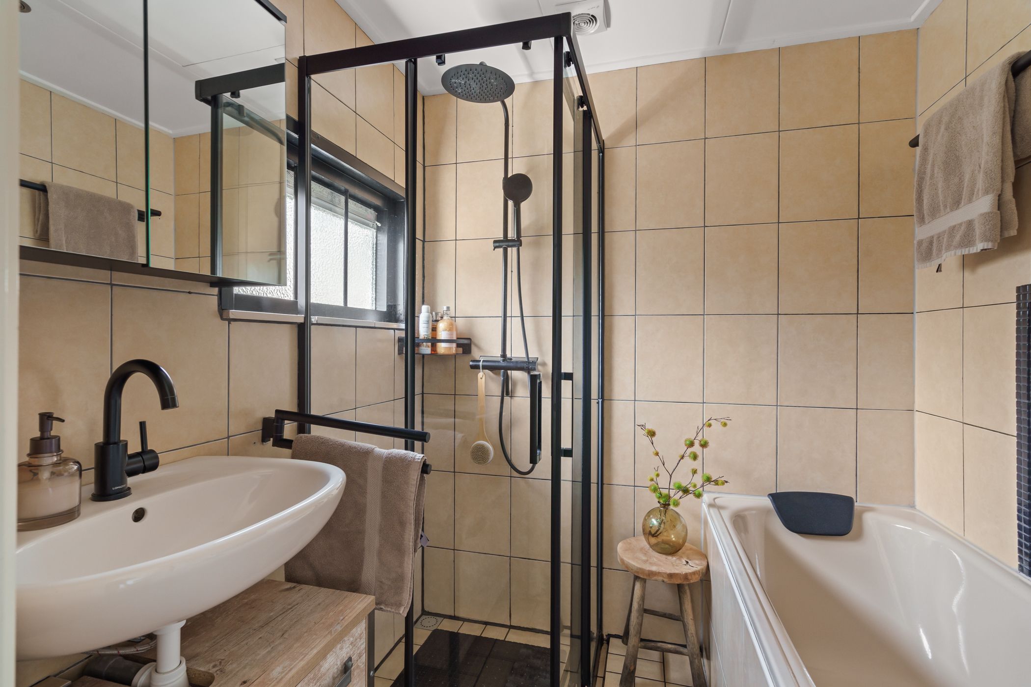 Photo 21 of Goudsbloemstraat 6