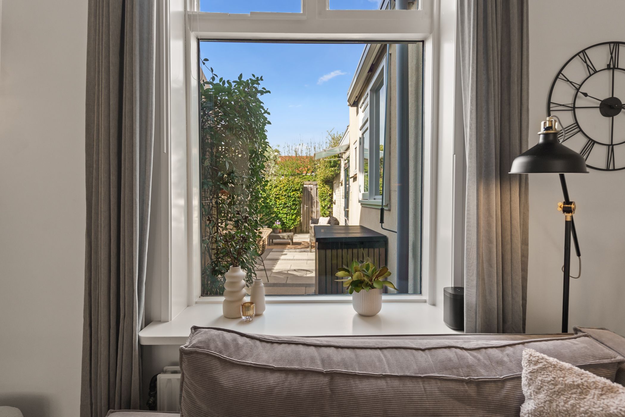 Photo 12 of Goudsbloemstraat 6