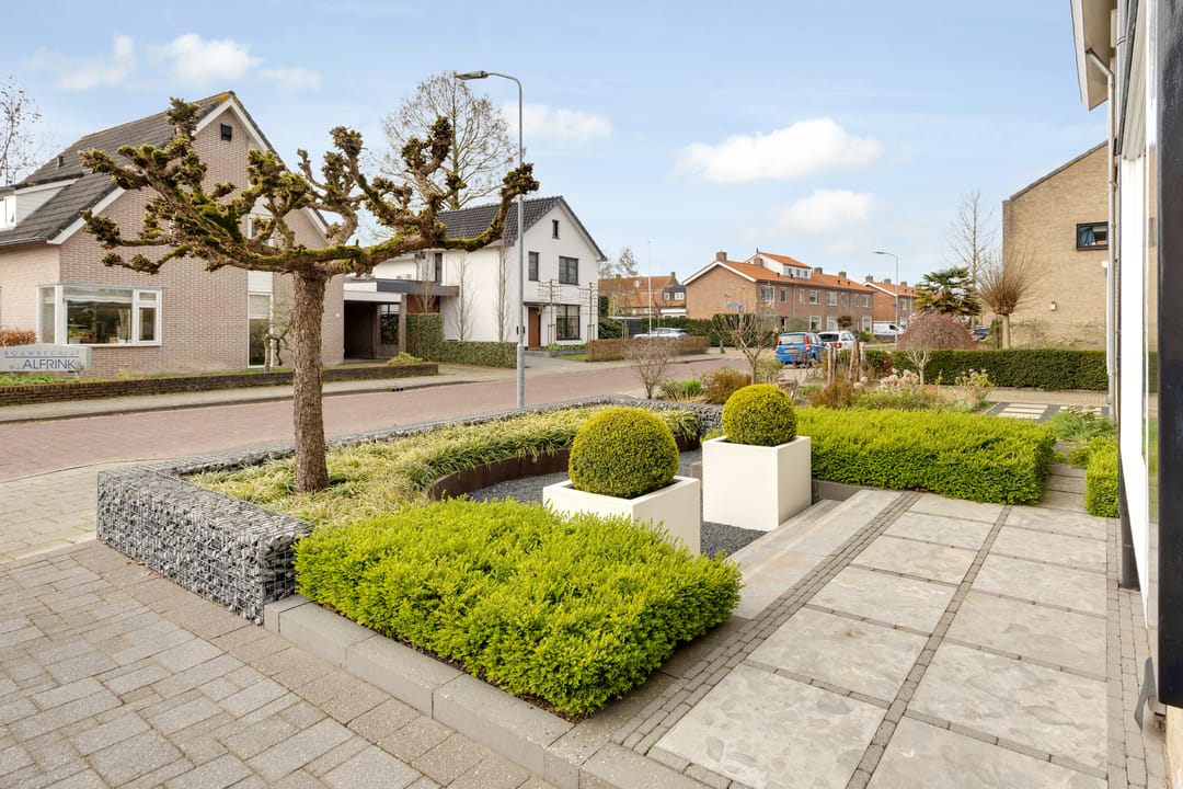 Foto 7 van Isaac Sweersstraat 5