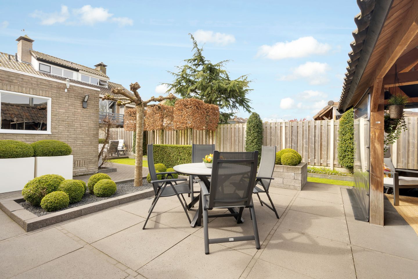 Foto 40 van Isaac Sweersstraat 5