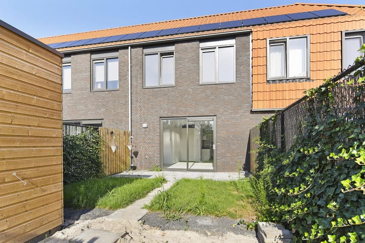 Foto 3 van Bloemenakker 9