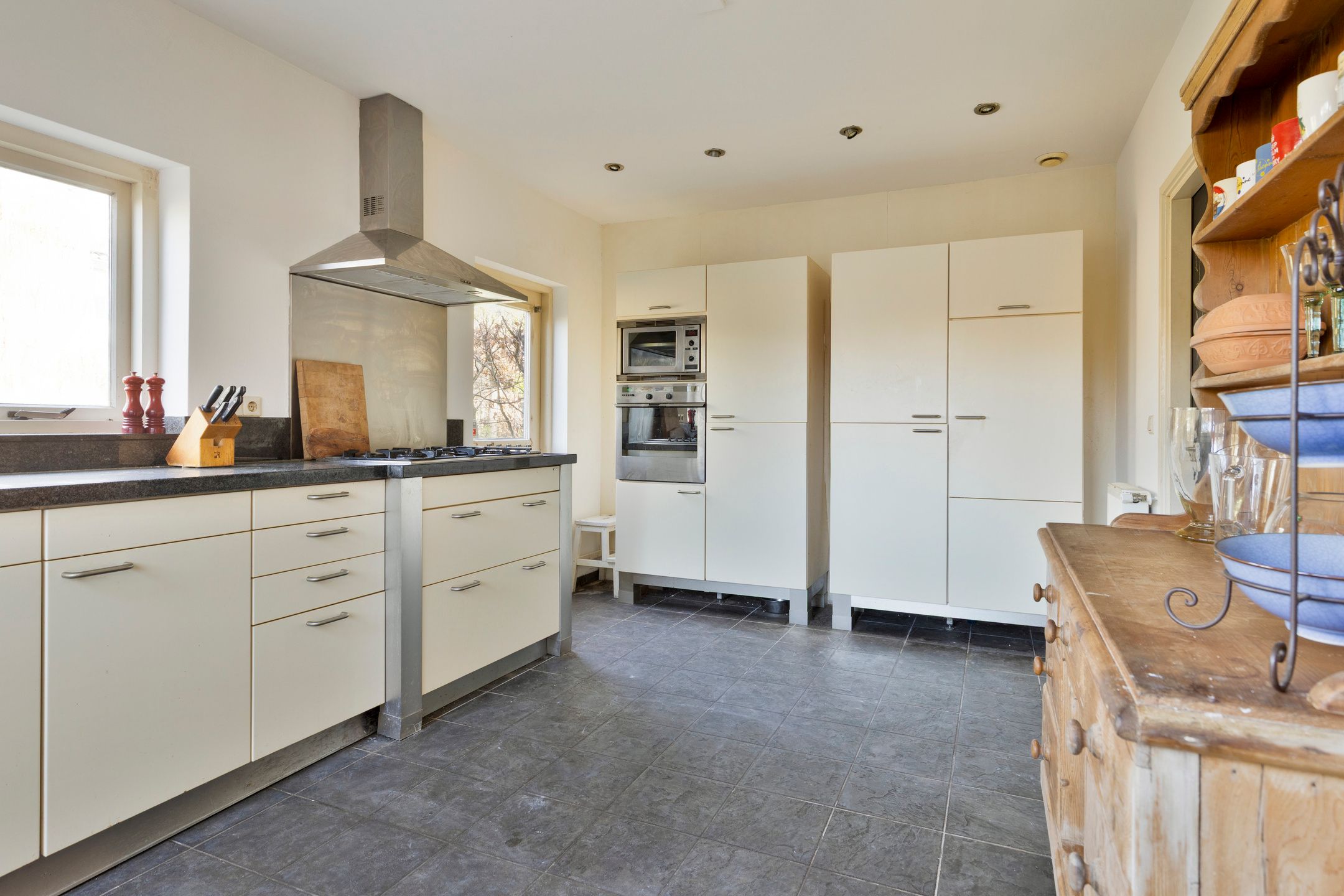 Foto 9 van Bachstraat 6