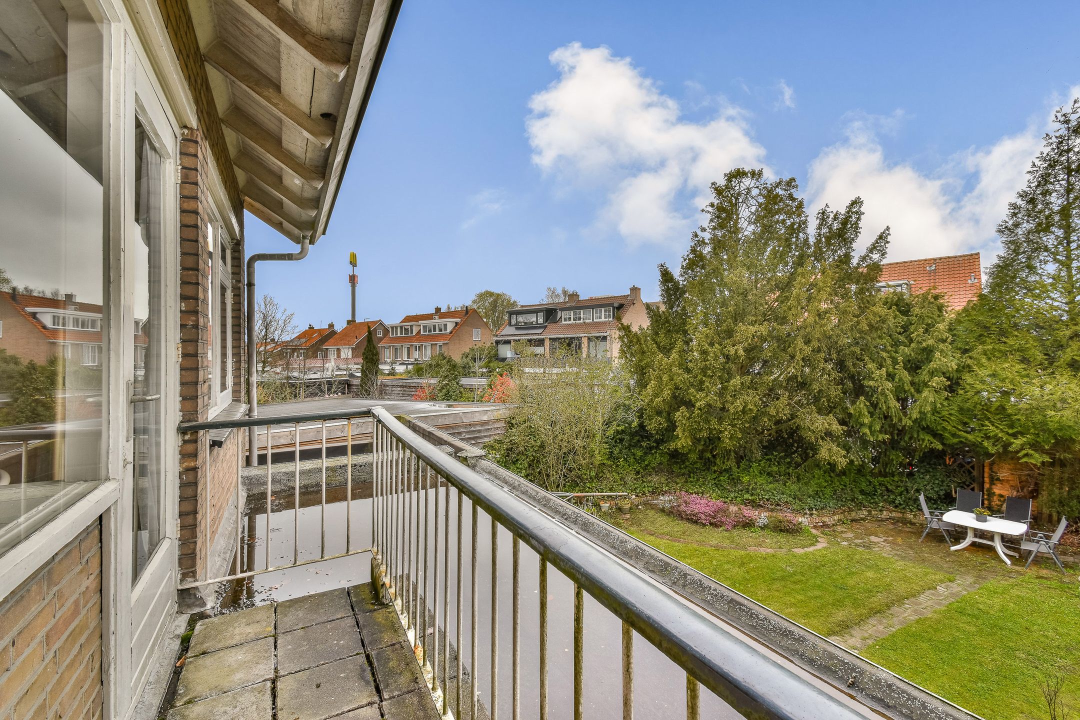 Foto 18 van van Heutszpark 16