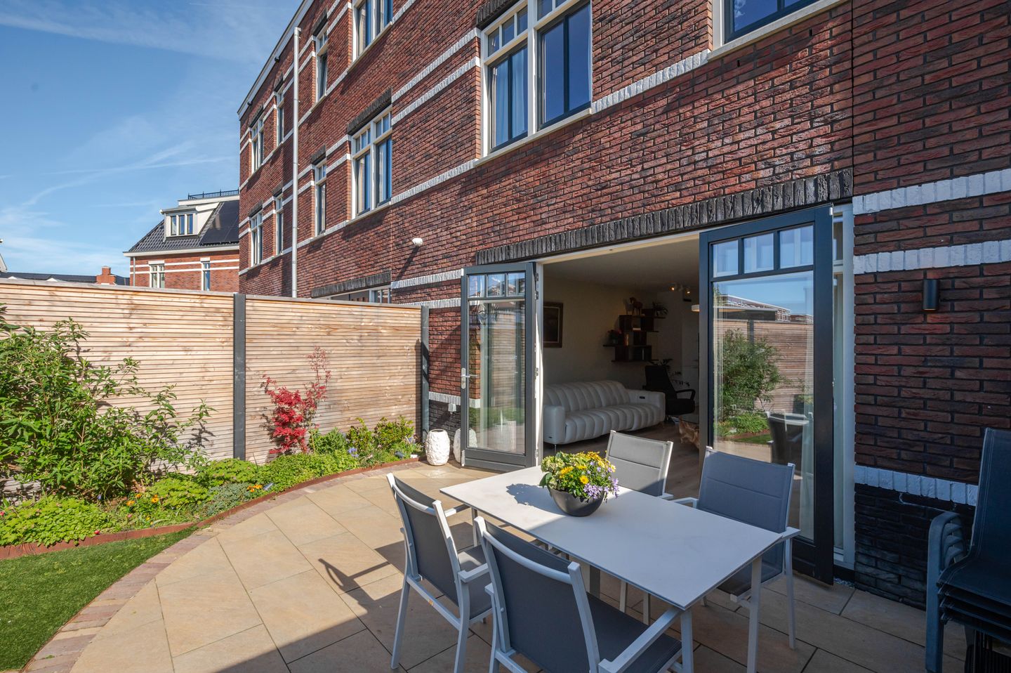 Foto 19 van Westmadeweg 70