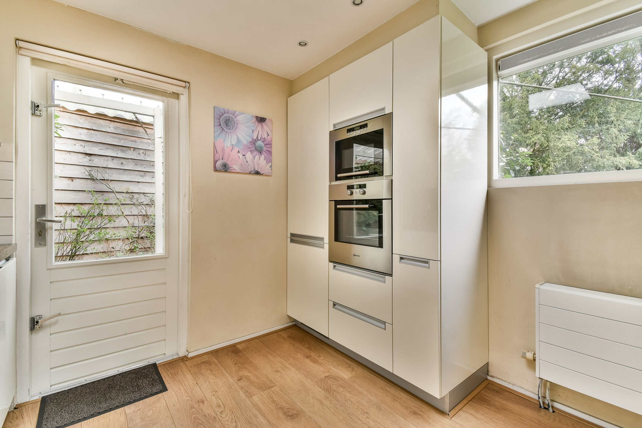 Foto 12 van van Heutszpark 16