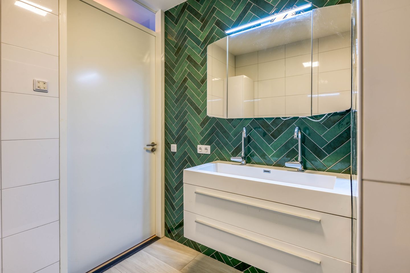 Foto 40 van Westmadeweg 70