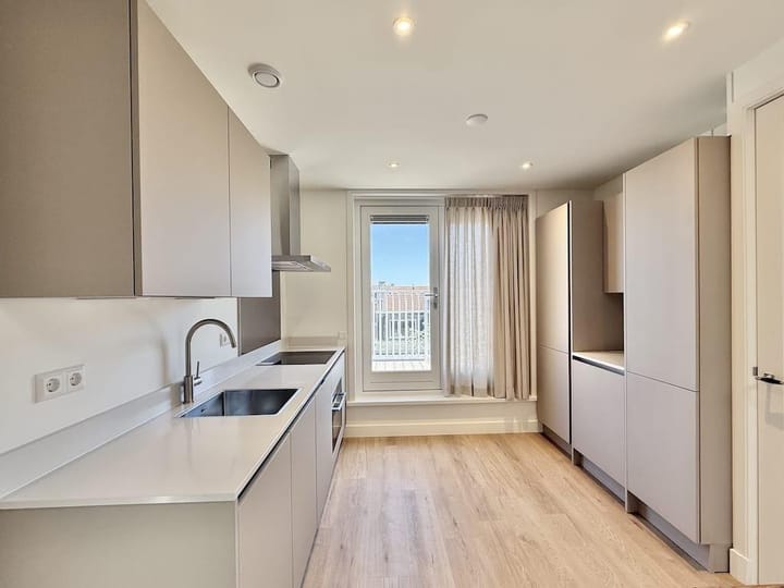 Photo 3 of Achillesstraat 115-4