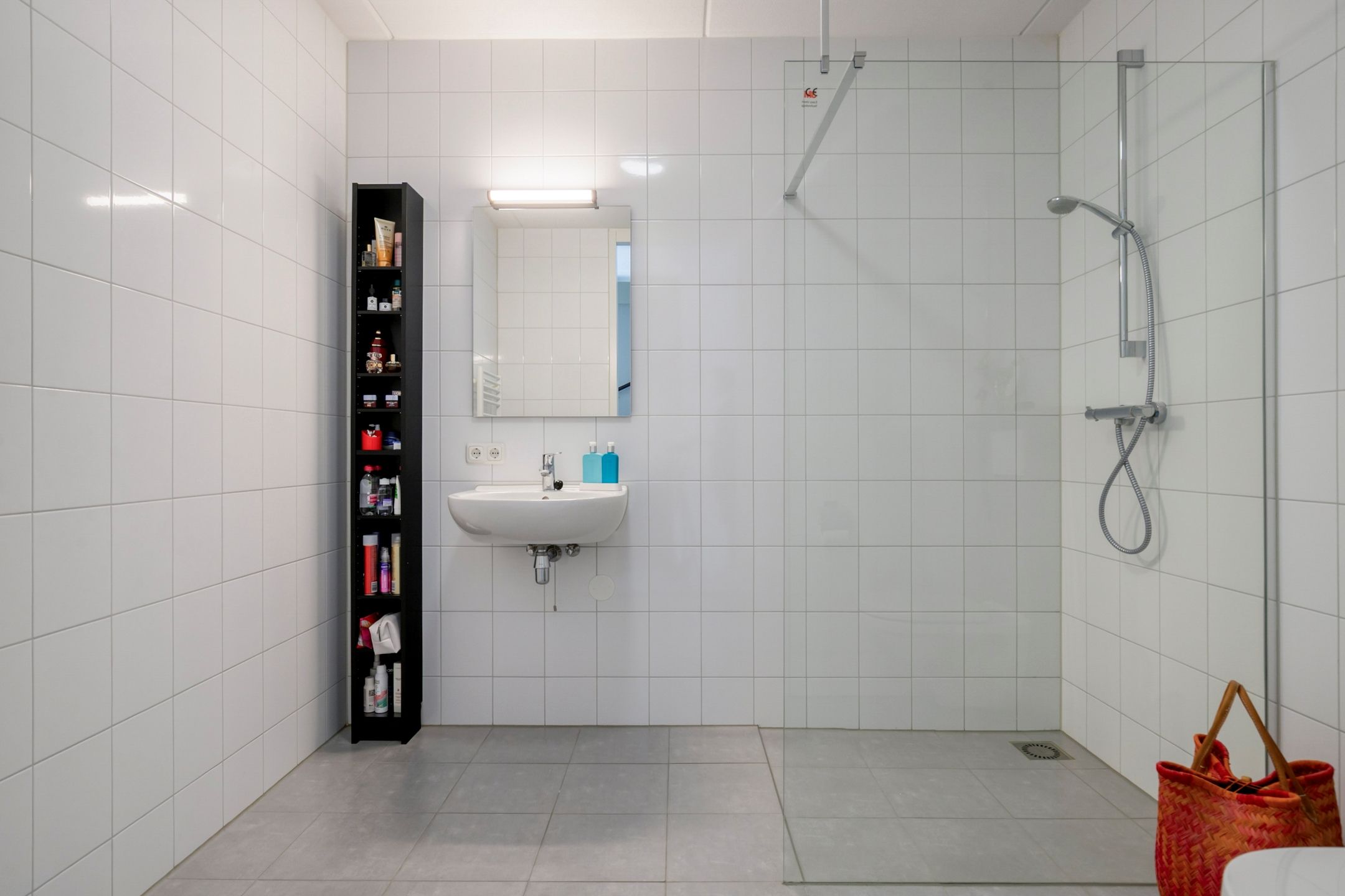 Foto 24 van Dick van Tussenbroekhof 8