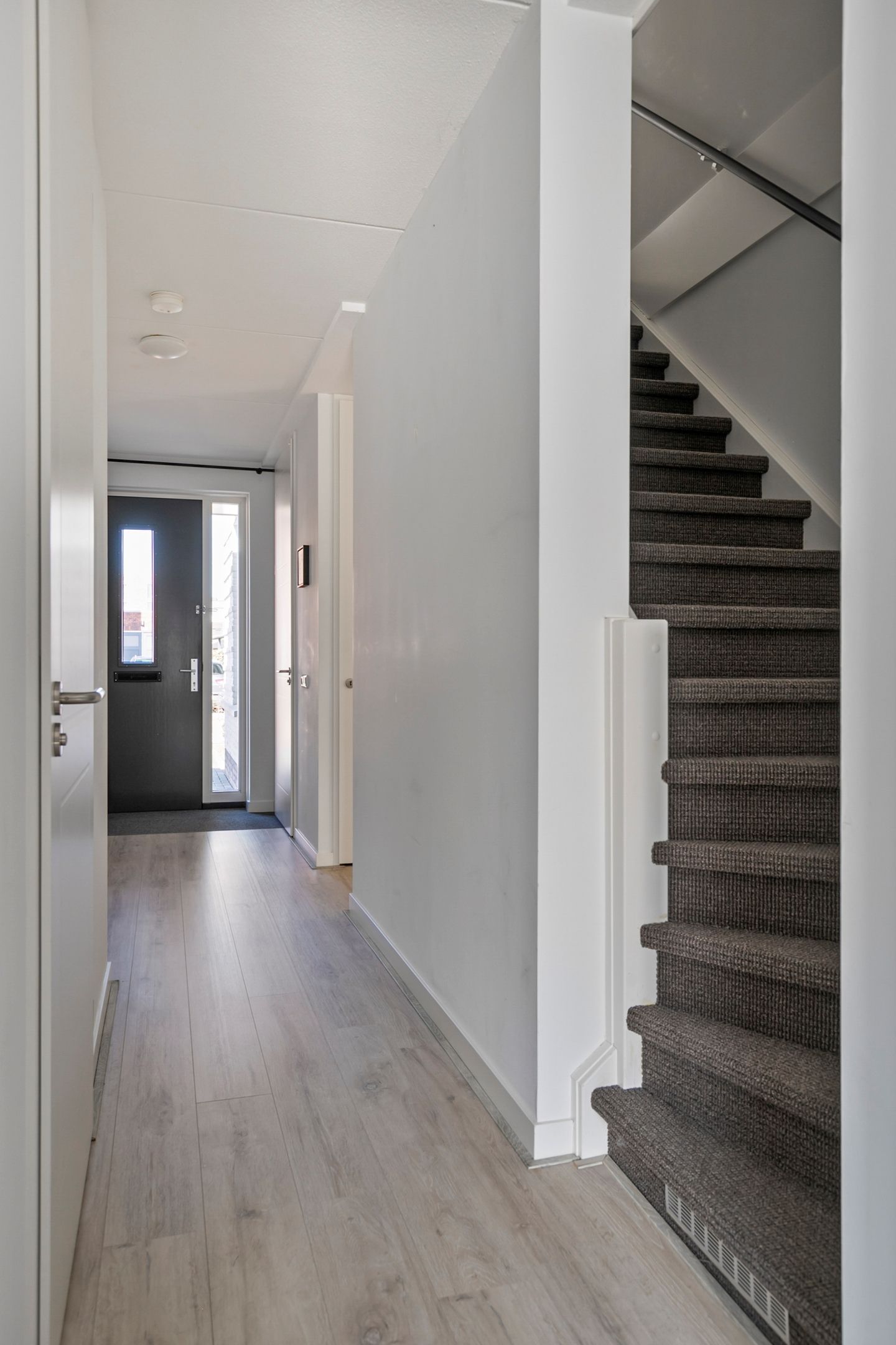 Foto 27 van Dick van Tussenbroekhof 8