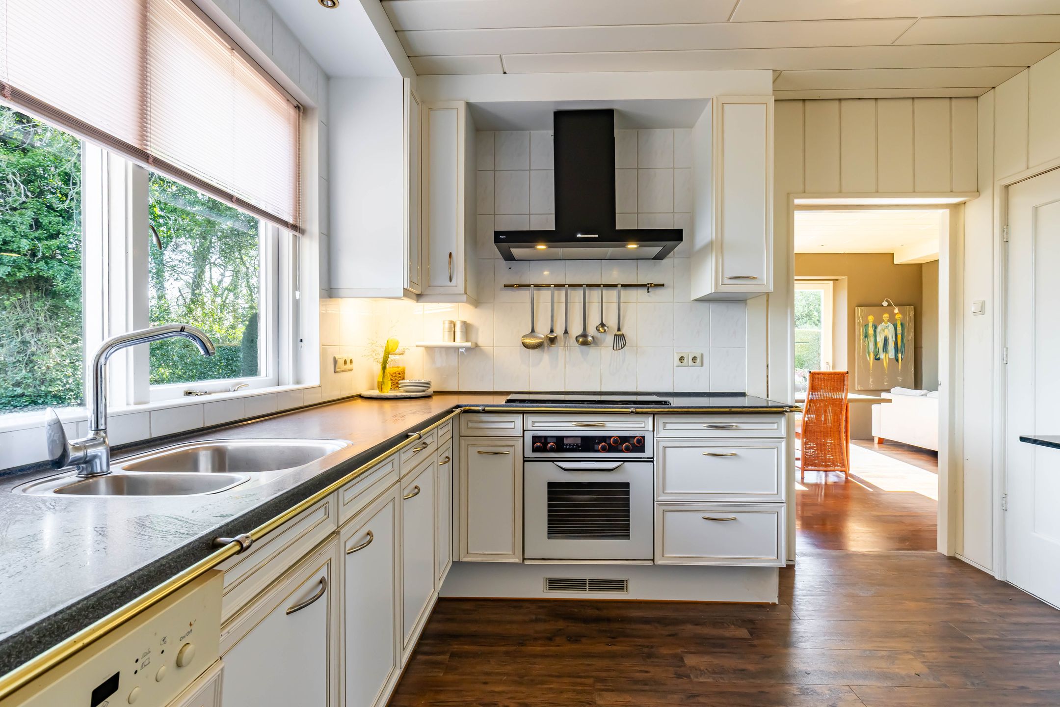 Foto 12 van Kommisjewei 120