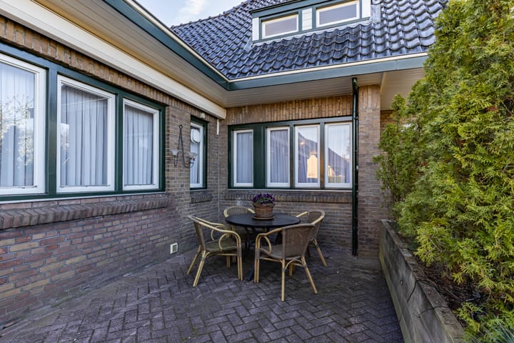 Vrijstaande woning te koop: Kommisjewei 120, Opeinde
