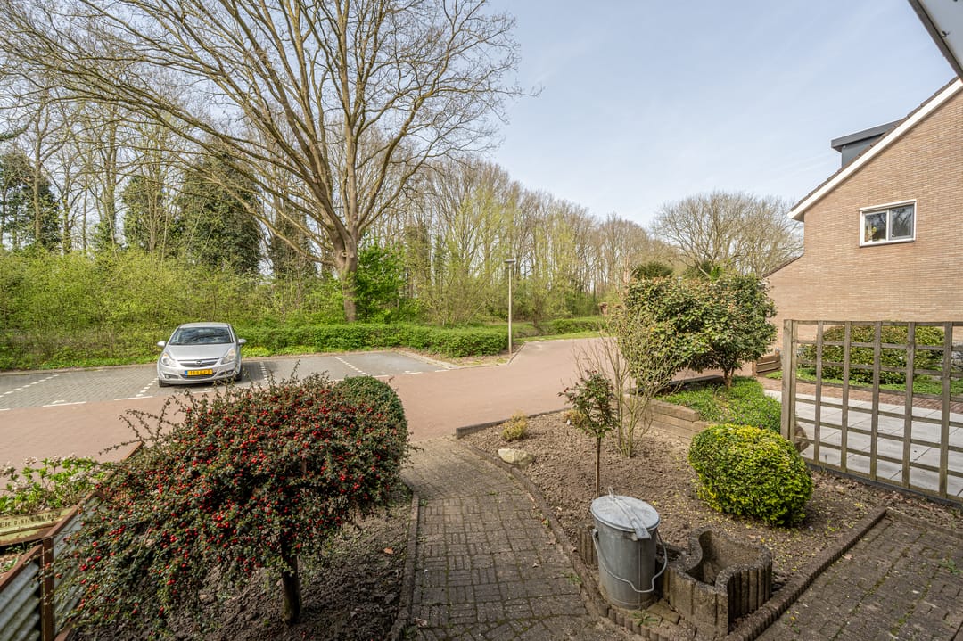 Foto 2 van Zonnebloemlaan 17