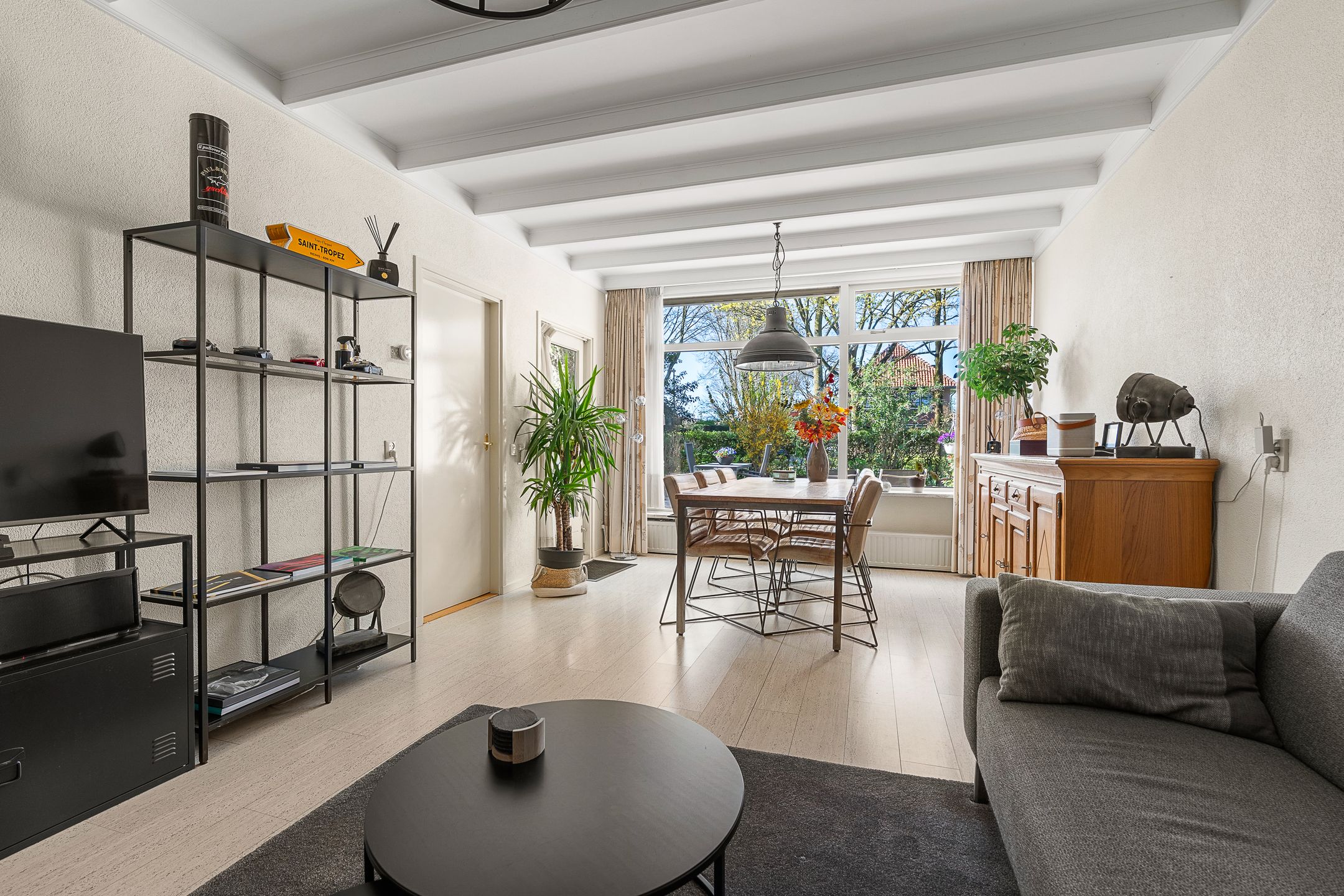 Photo 6 of Burgemeester Haefkensstraat 39