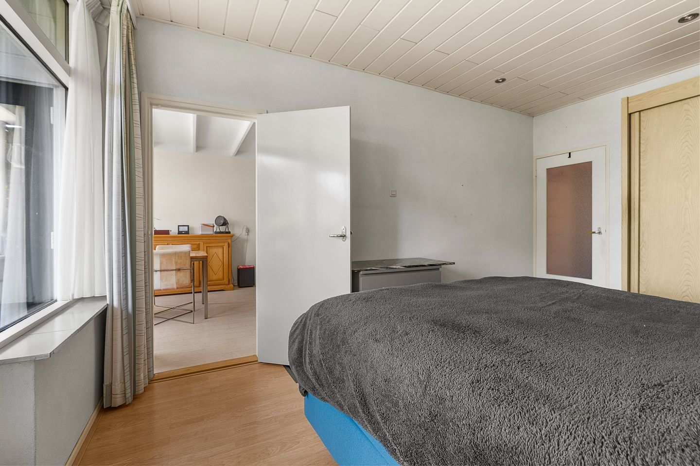 Photo 14 of Burgemeester Haefkensstraat 39