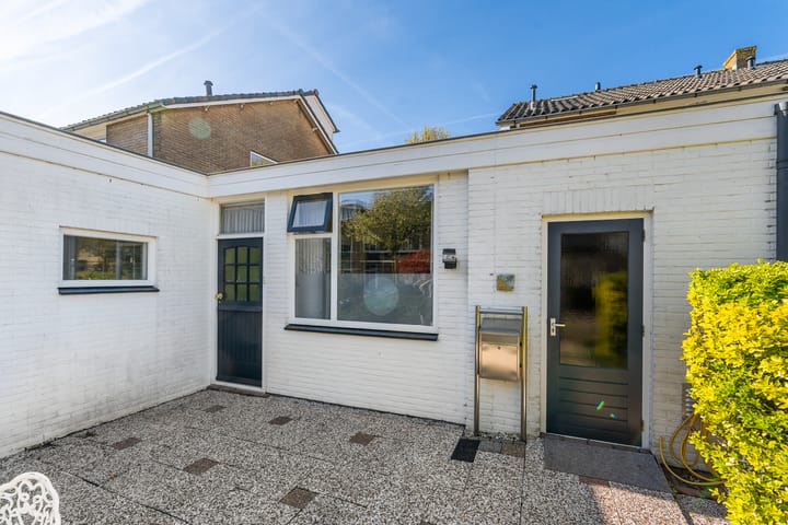 Foto 2 van Burgemeester Haefkensstraat 39