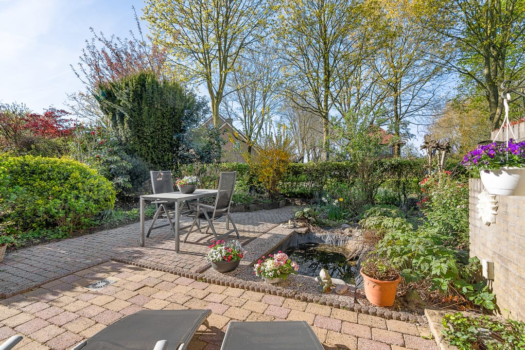 Photo 11 of Burgemeester Haefkensstraat 39