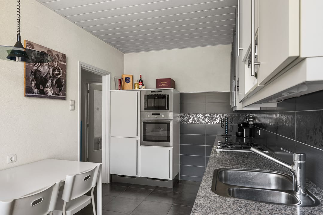 Photo 23 of Burgemeester Haefkensstraat 39