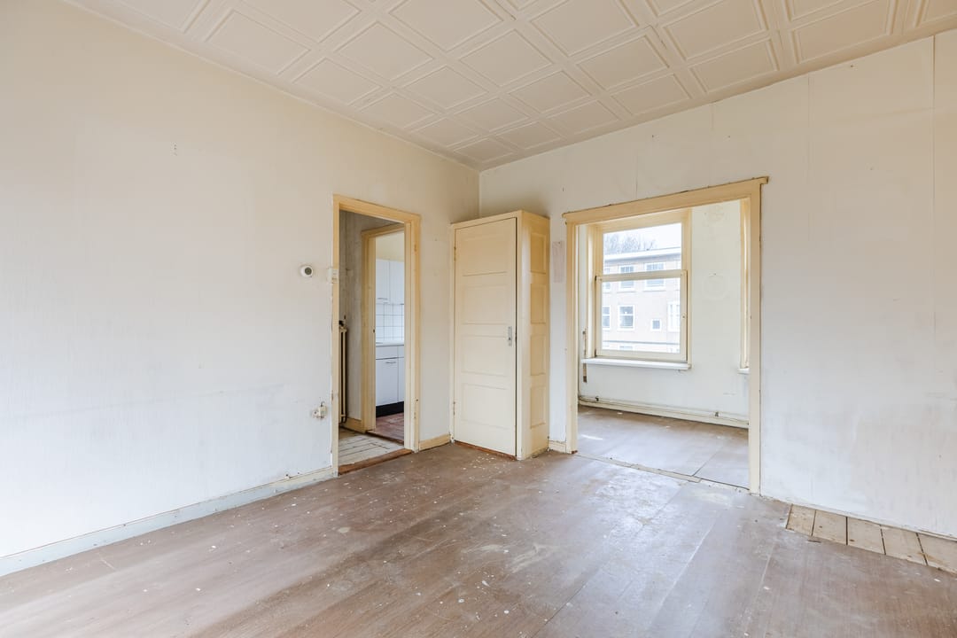 Photo 16 of Adriaan van Bergenstraat 5-2