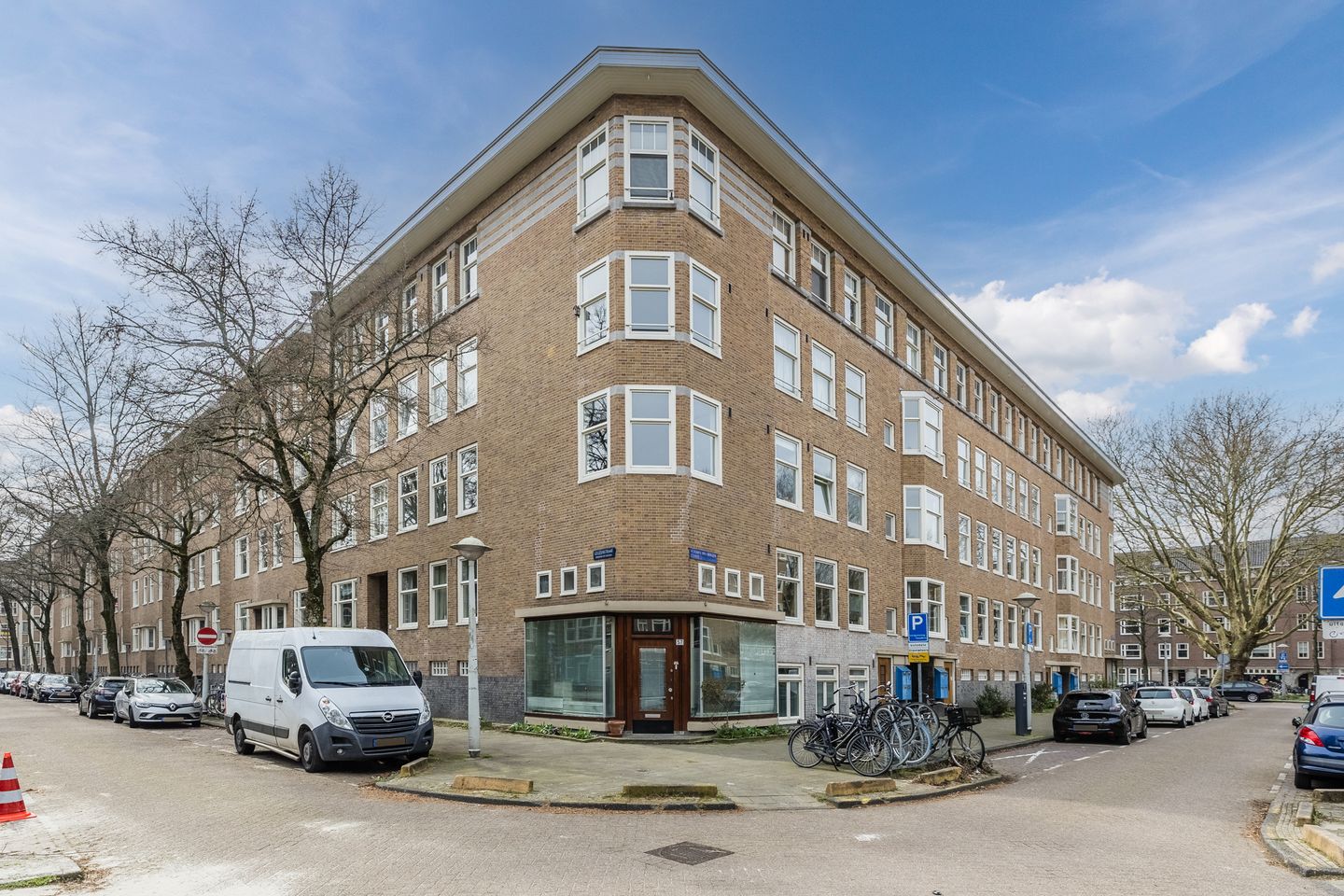 Photo 25 of Adriaan van Bergenstraat 5-2