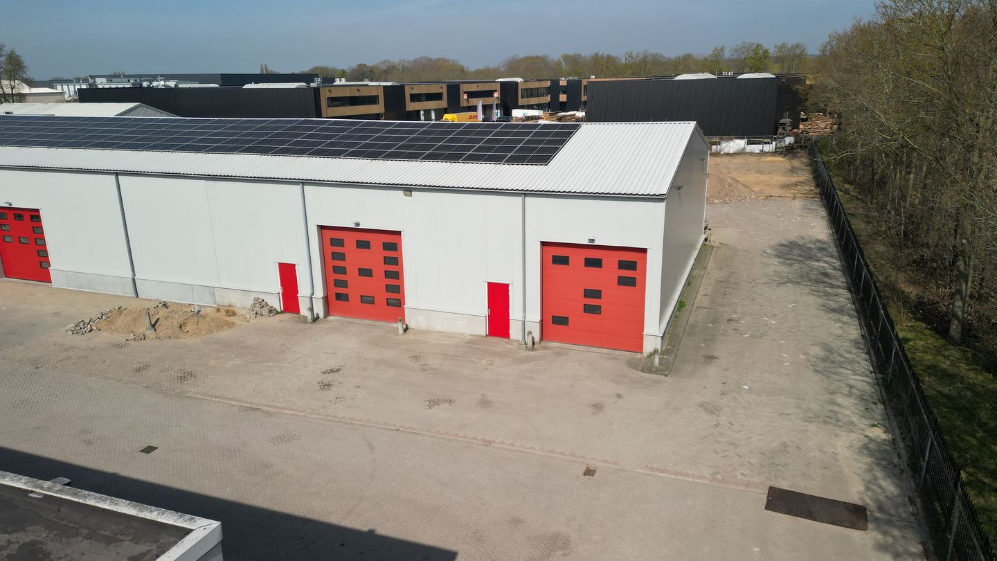 View photo 1 of Remmerden 50