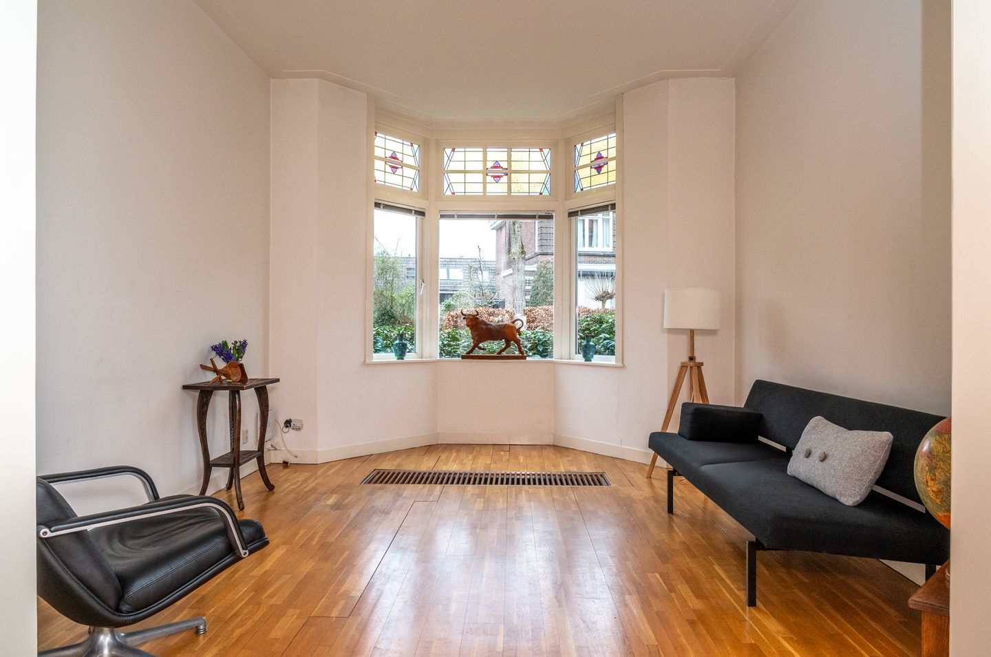 Photo 10 of Ruisdaelstraat 30