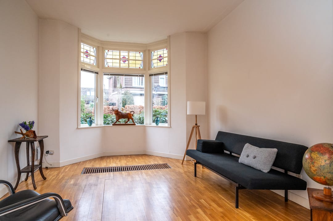 Photo 11 of Ruisdaelstraat 30