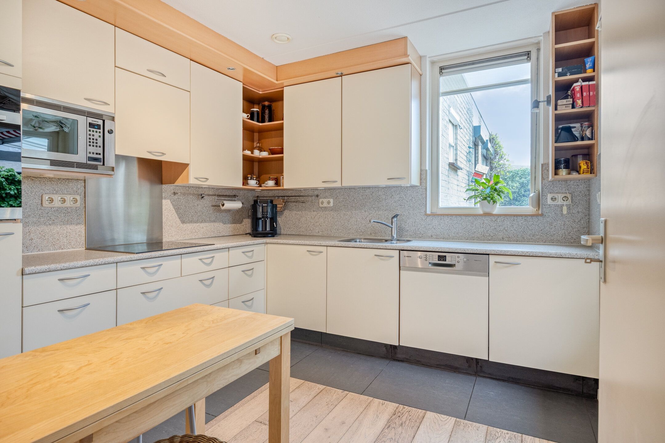 Foto 15 van Aan het beeldje 3