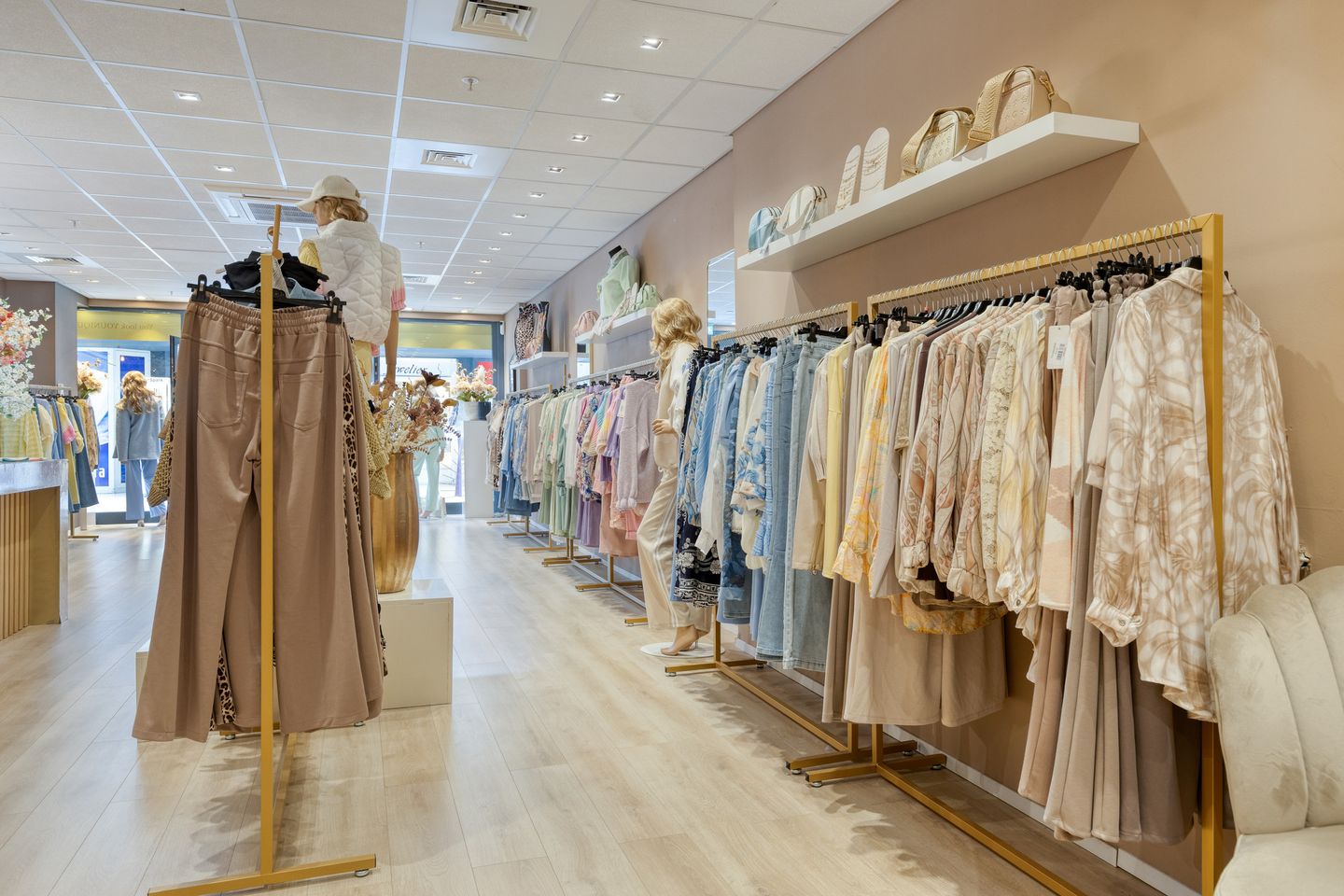 Bekijk foto 4 van Amsteldiep 71