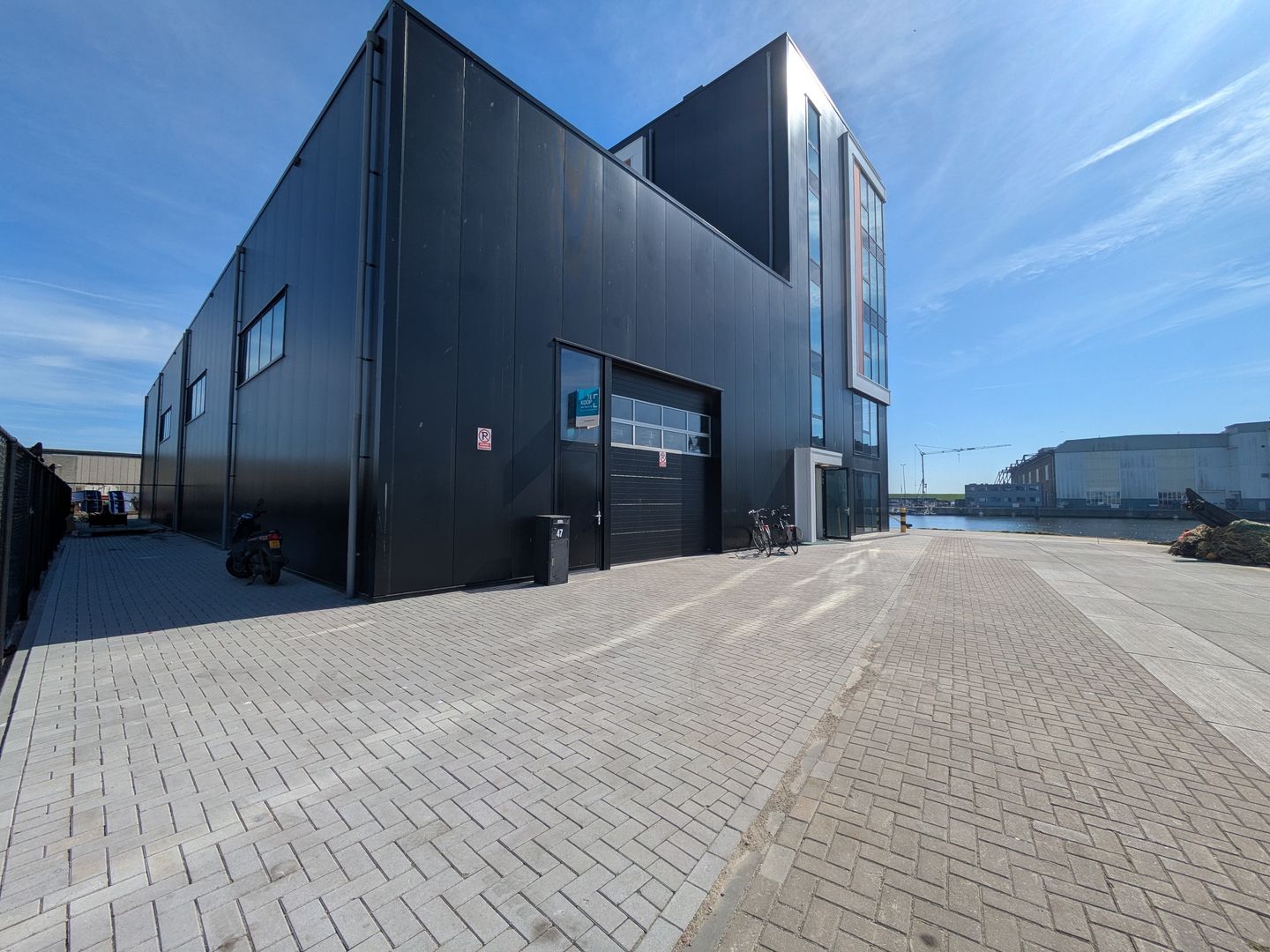 Bekijk foto 3 van Visserijkade 47