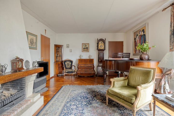 Photo 2 of Dintel 14