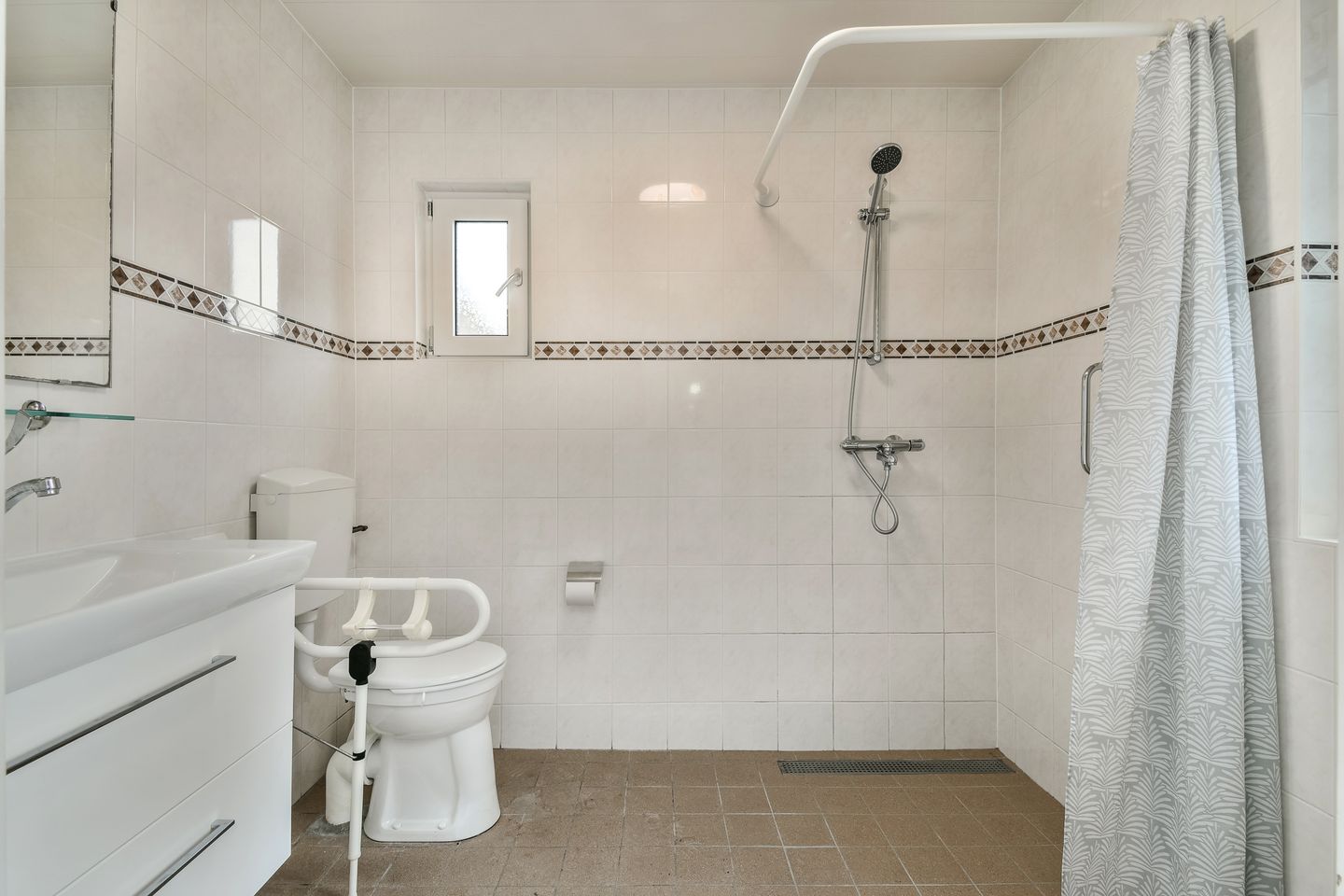 Foto 10 van Lindenlaan 5