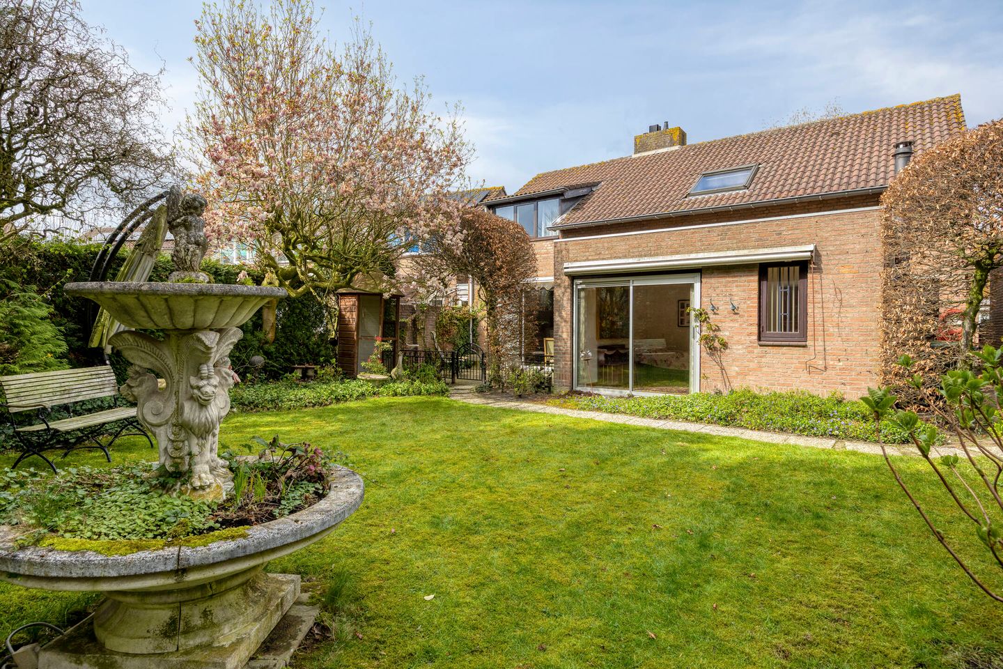 Photo 44 of Dintel 14