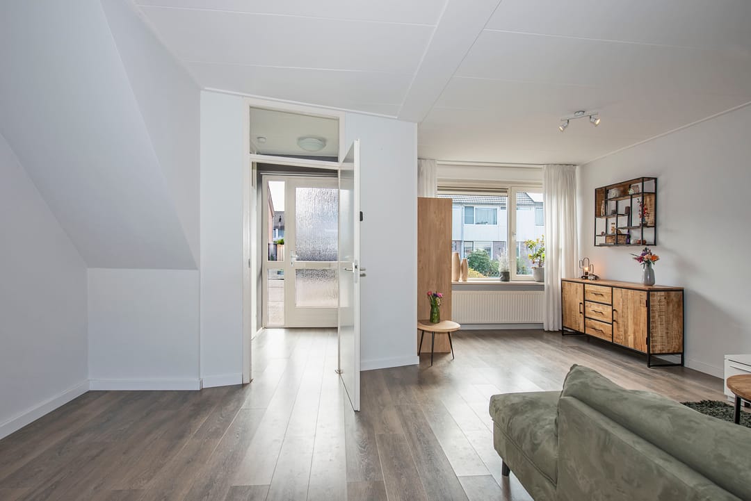 Foto 8 van Ribesstraat 11