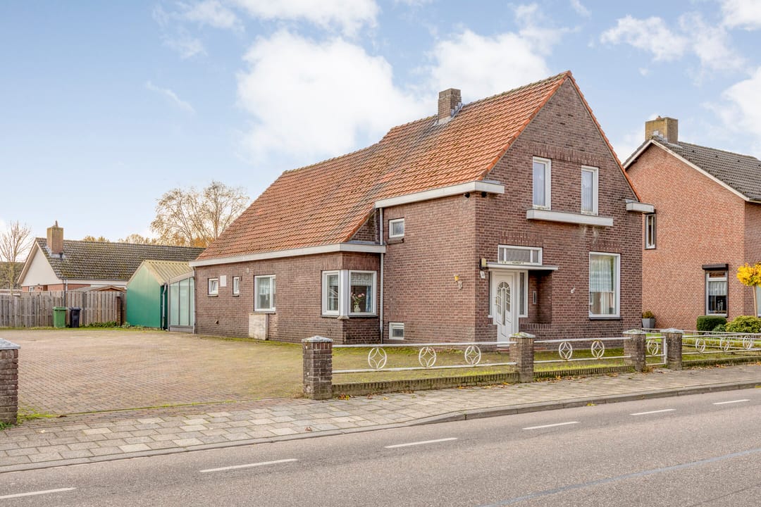 Foto 47 van Dorpstraat 33