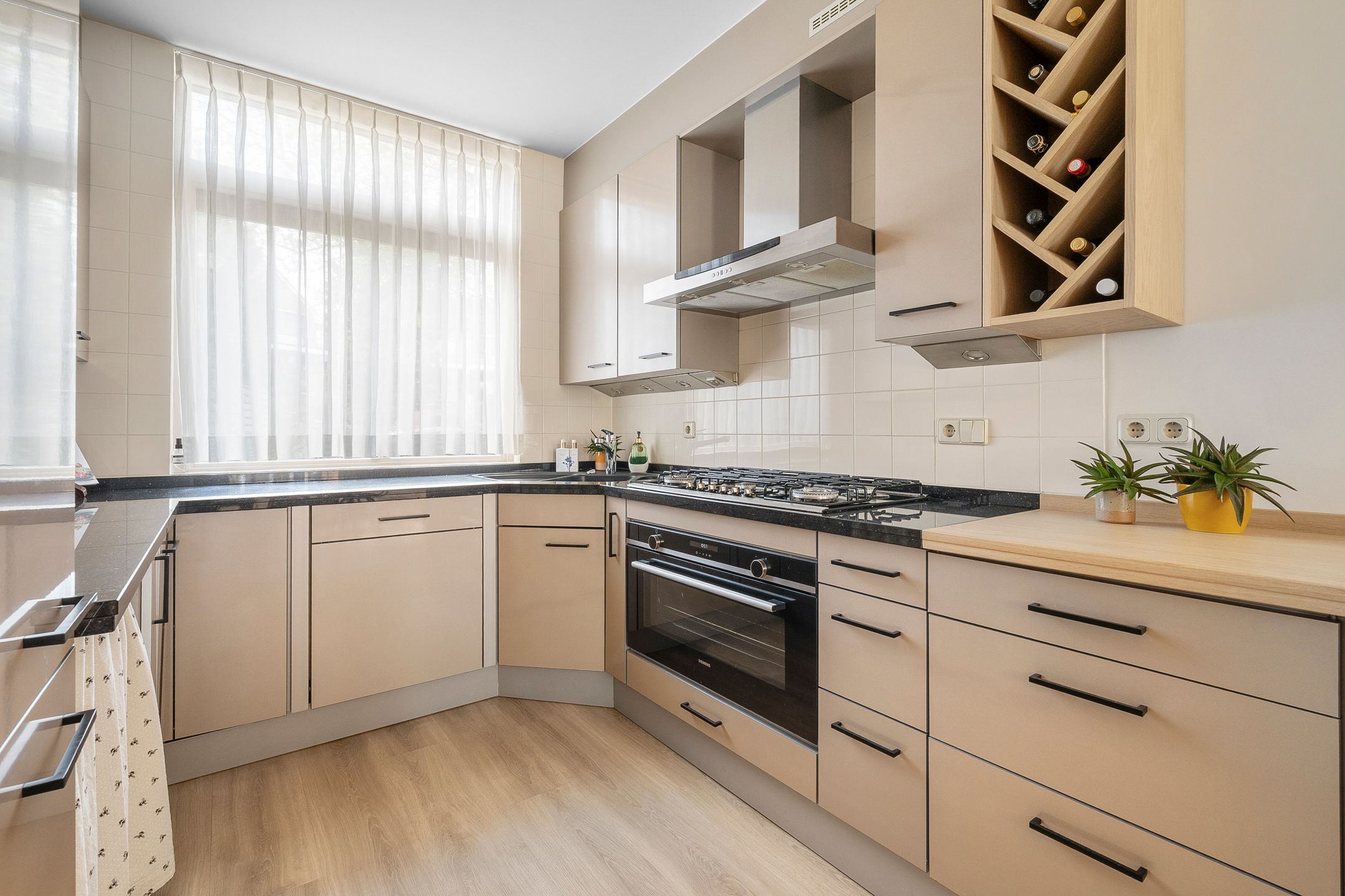 Photo 9 of Muiderhof 4