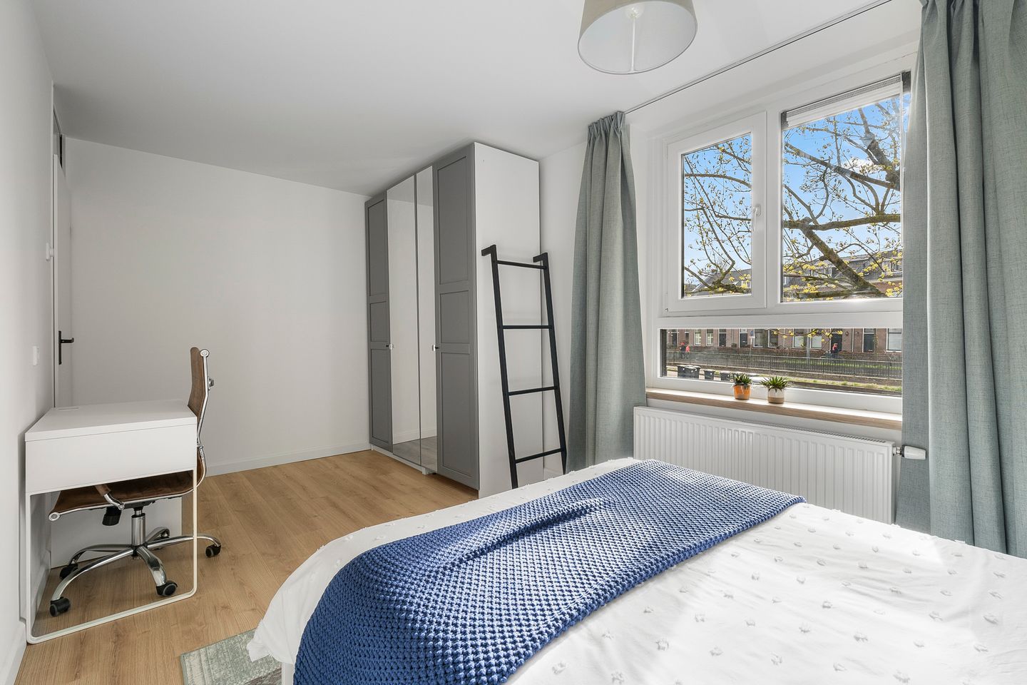 Photo 25 of Muiderhof 4