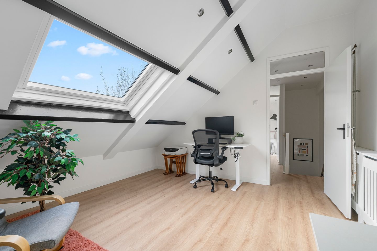 Photo 35 of Muiderhof 4