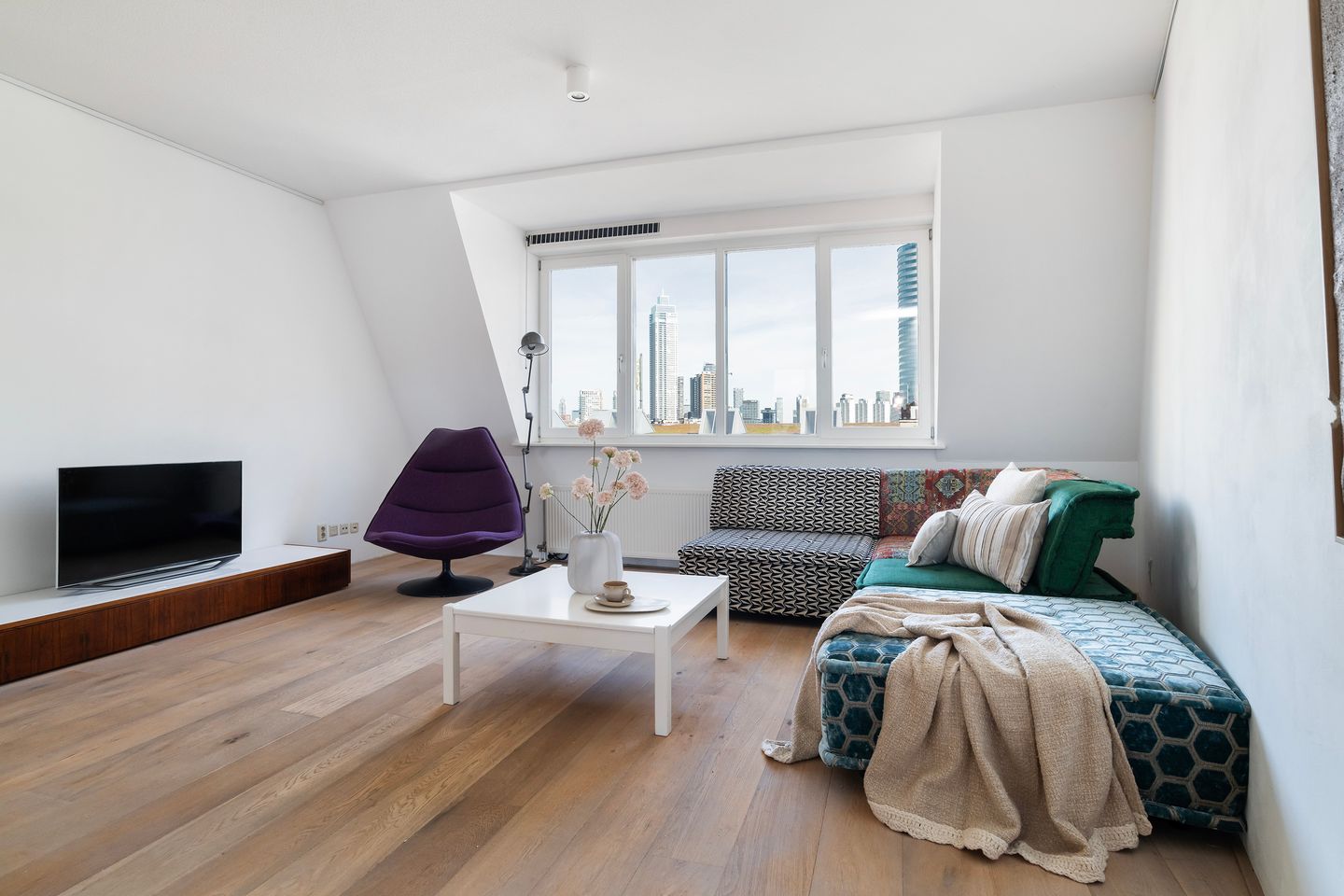 Photo 5 of Tolhuisstraat 8-D