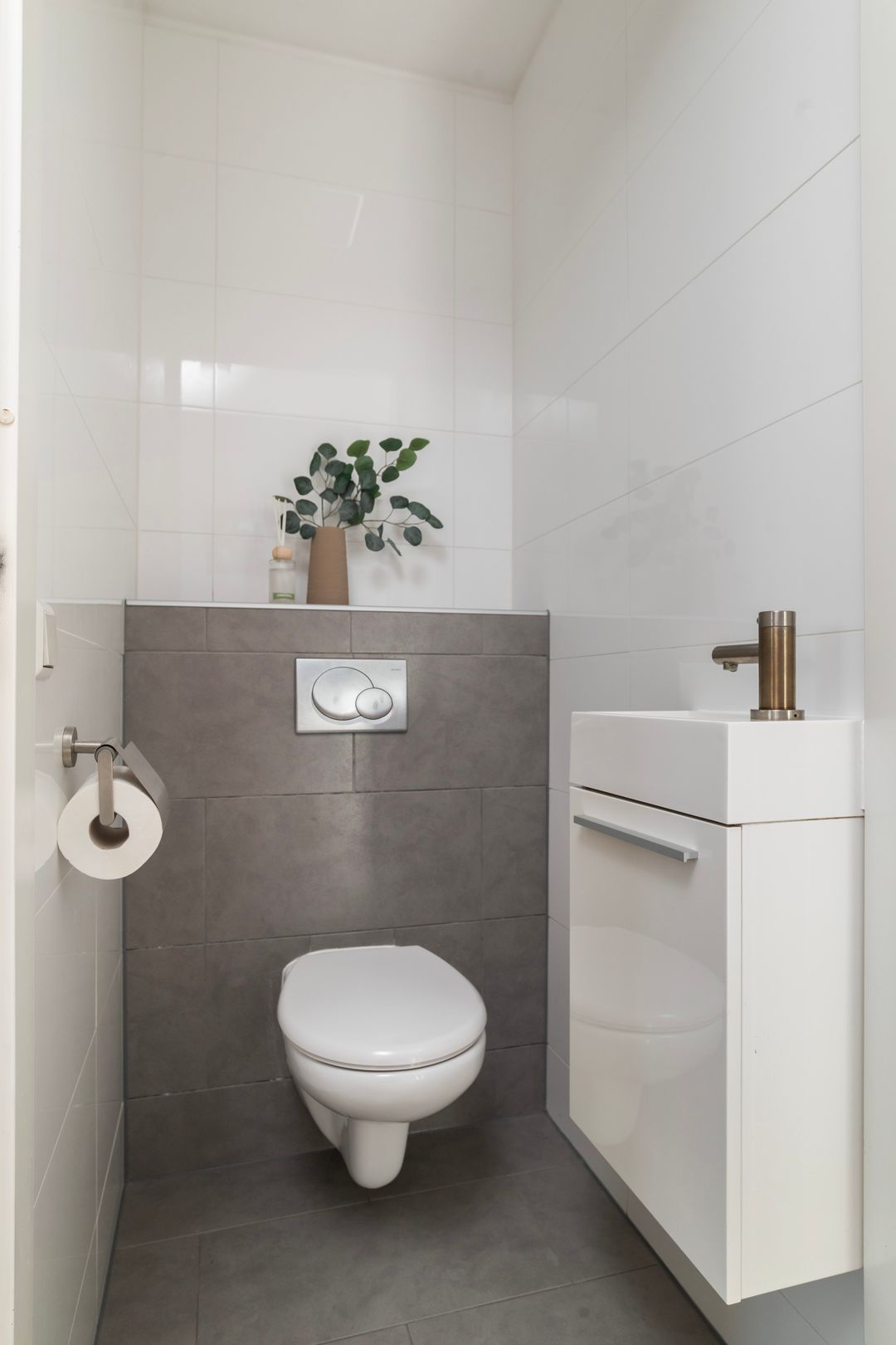 Photo 17 of Tolhuisstraat 8-D