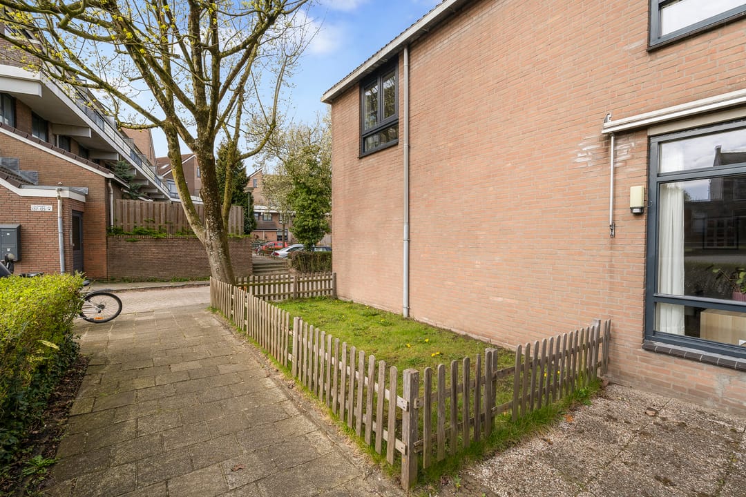 Photo 37 of Muiderhof 4