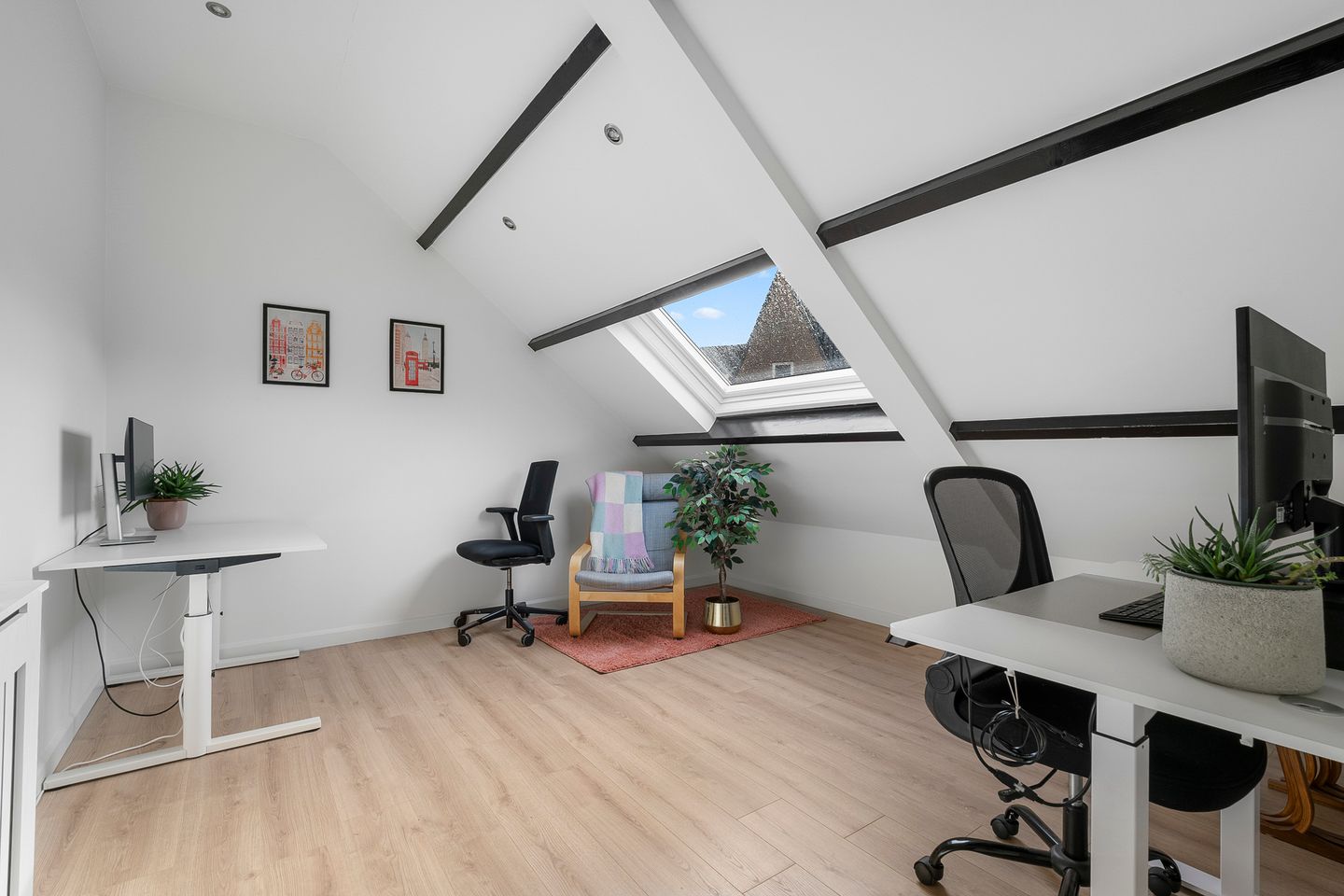 Photo 34 of Muiderhof 4