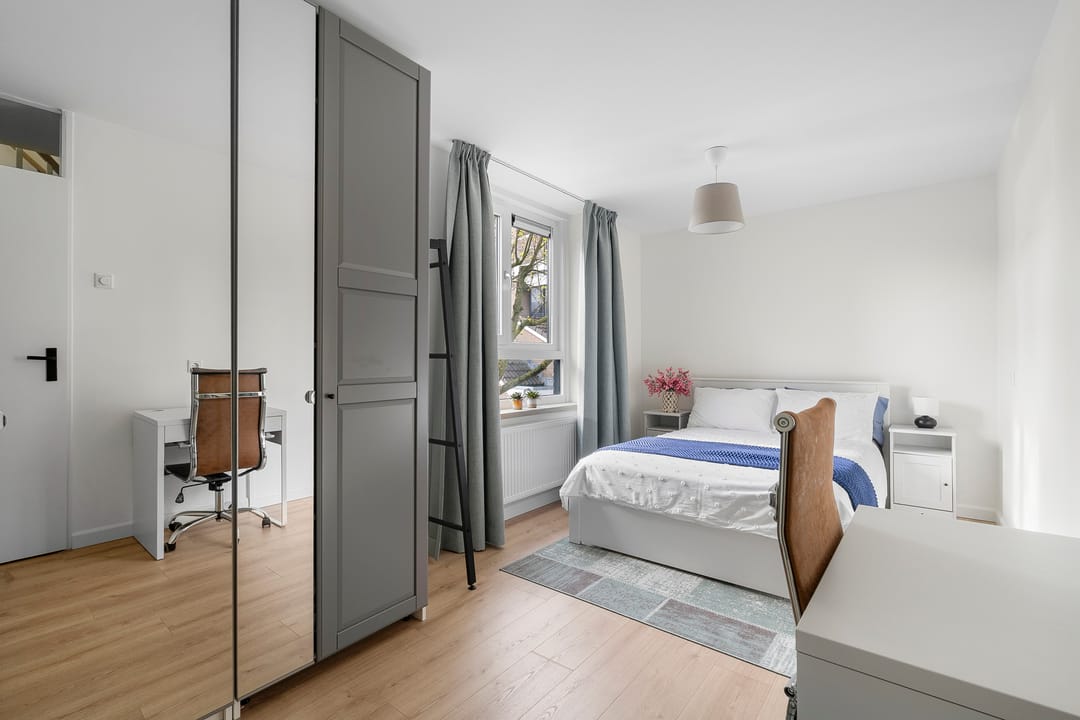 Photo 23 of Muiderhof 4