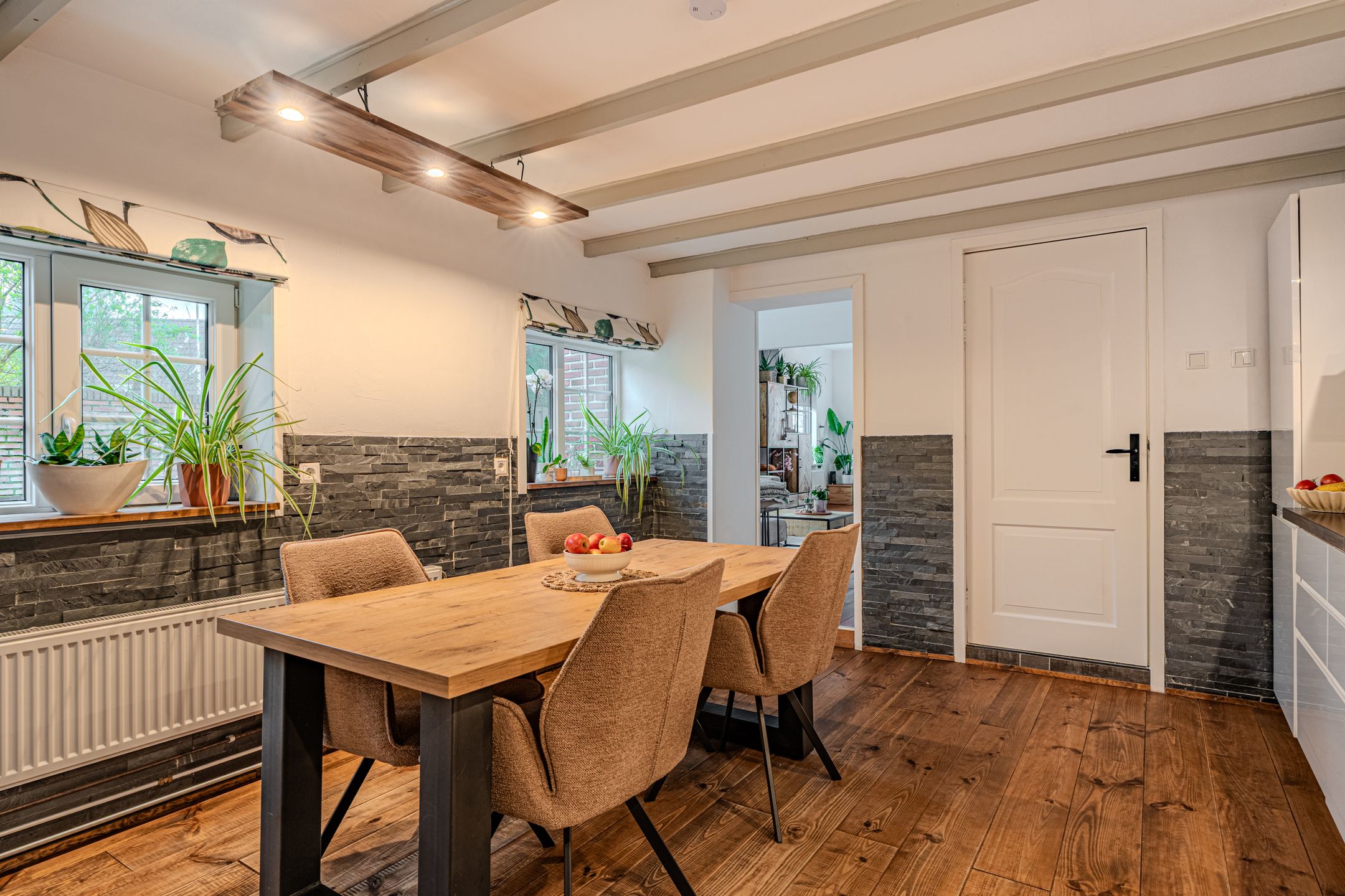 Photo 21 of Dorpsstraat 145