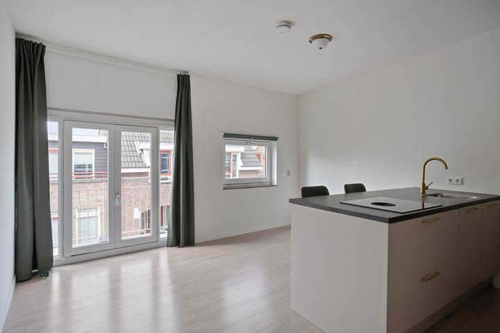 Photo 2 of Pilatusdam 12