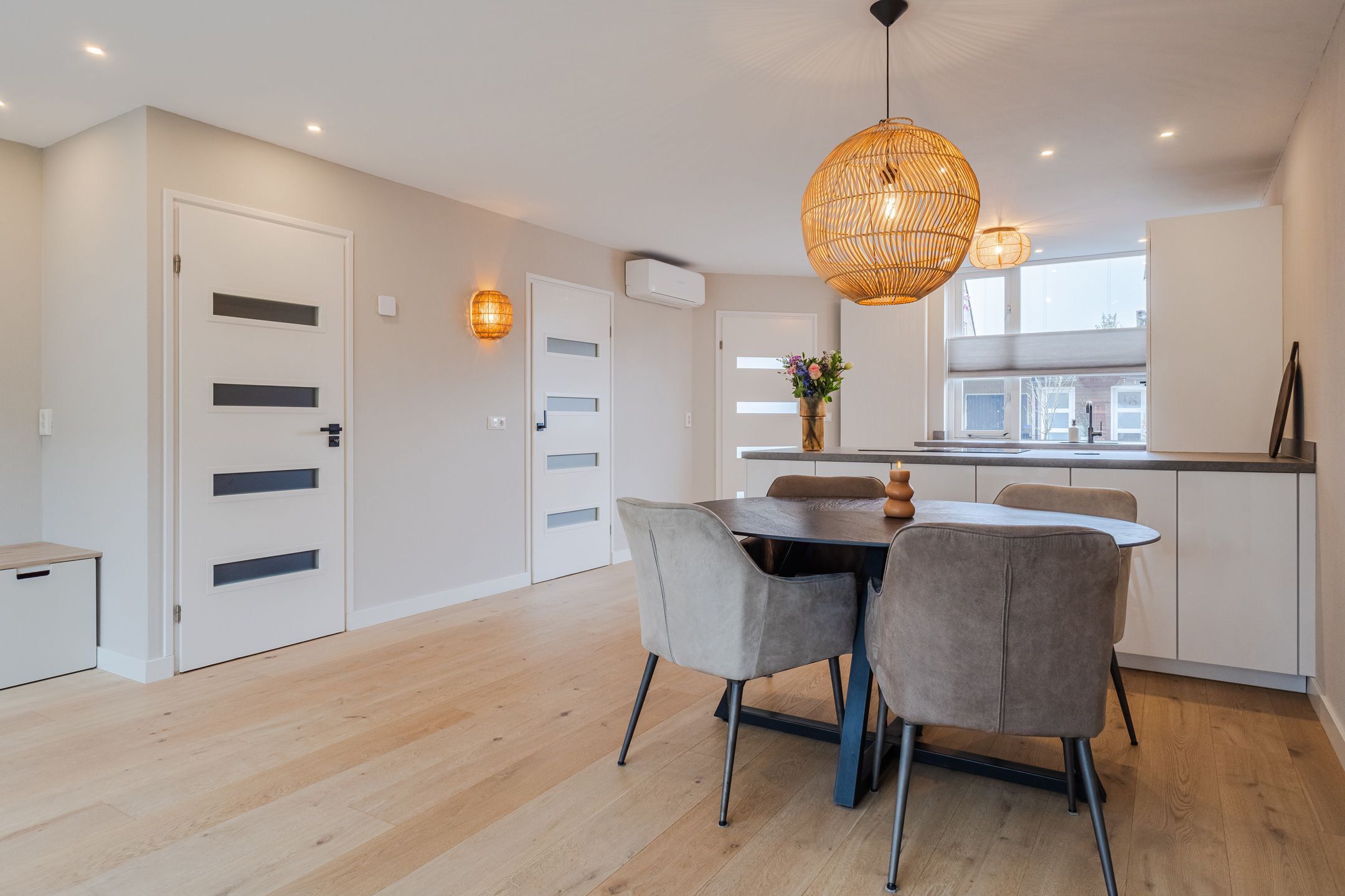 Foto 12 van Gele Lis 11